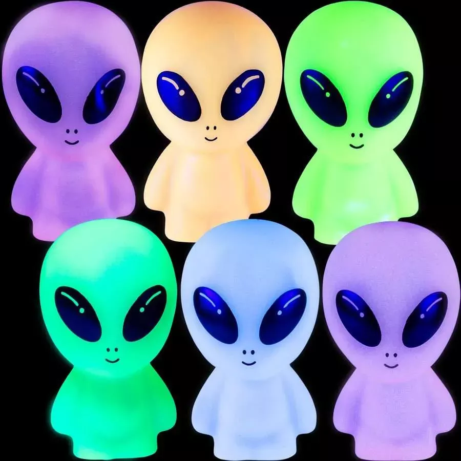 Glow-in-the-Dark Aliens 3 inch – 50 Pieces
