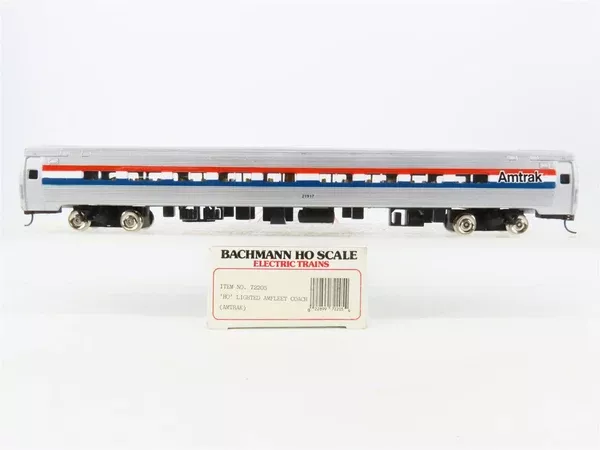 HO Scale Bachmann 72205 Amtrak Amfleet Coach Passenger Car #21917 w/Light