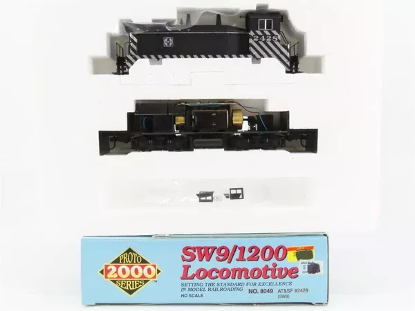 HO Scale Proto 2000 8055 ATSF Santa Fe SW9/1200 Diesel Locomotive #2431