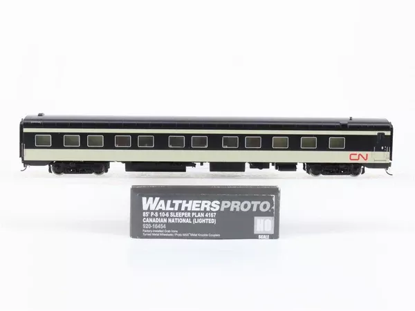 HO Walthers Proto 920-16454 CN Canadian National Sleeper Passenger Car w/Lights